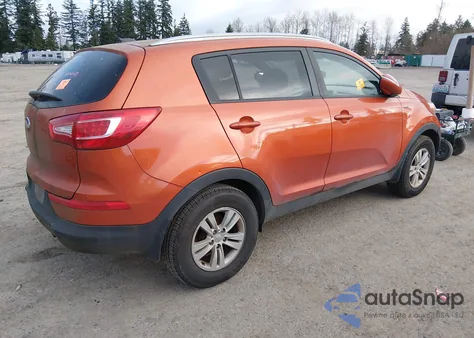 2013 Kia Sportage Lx z USA, uszkodzony, nr VIN KNDPBCA21D7418882